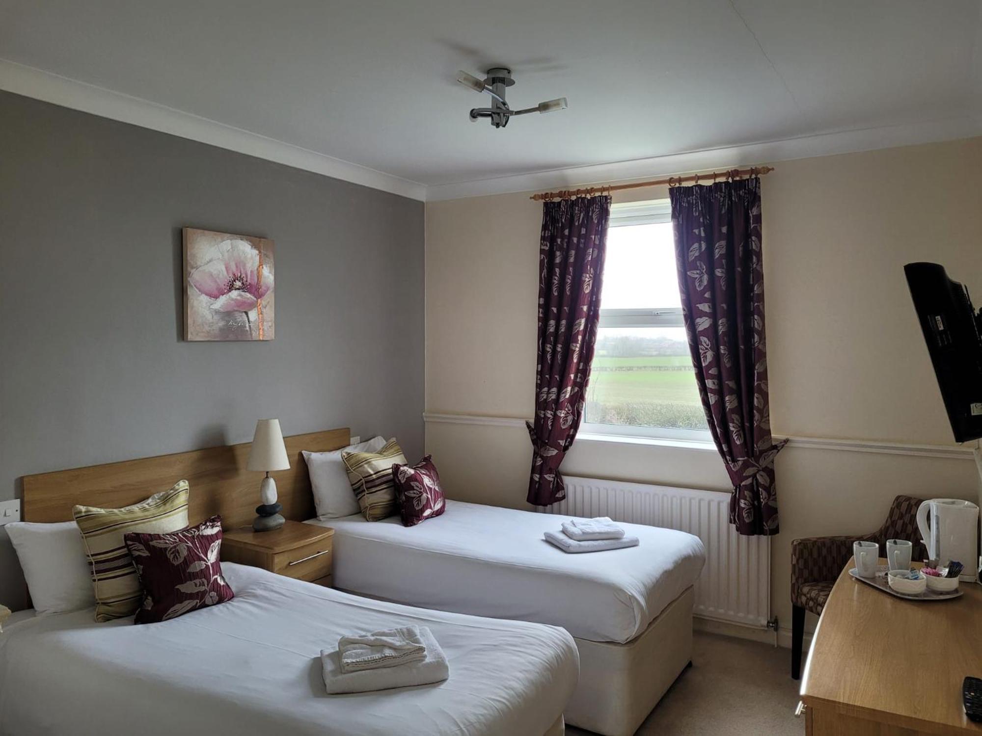 The White Horse Lodge Hotel Thirsk Exterior foto